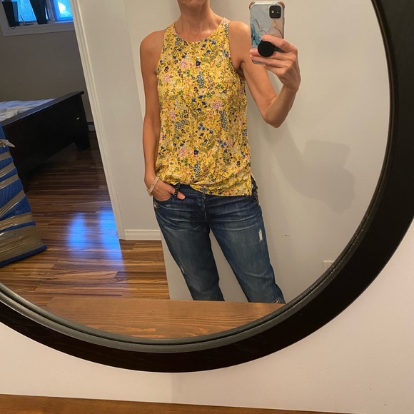 Old navy flowery top size M - Picture 3 of 9